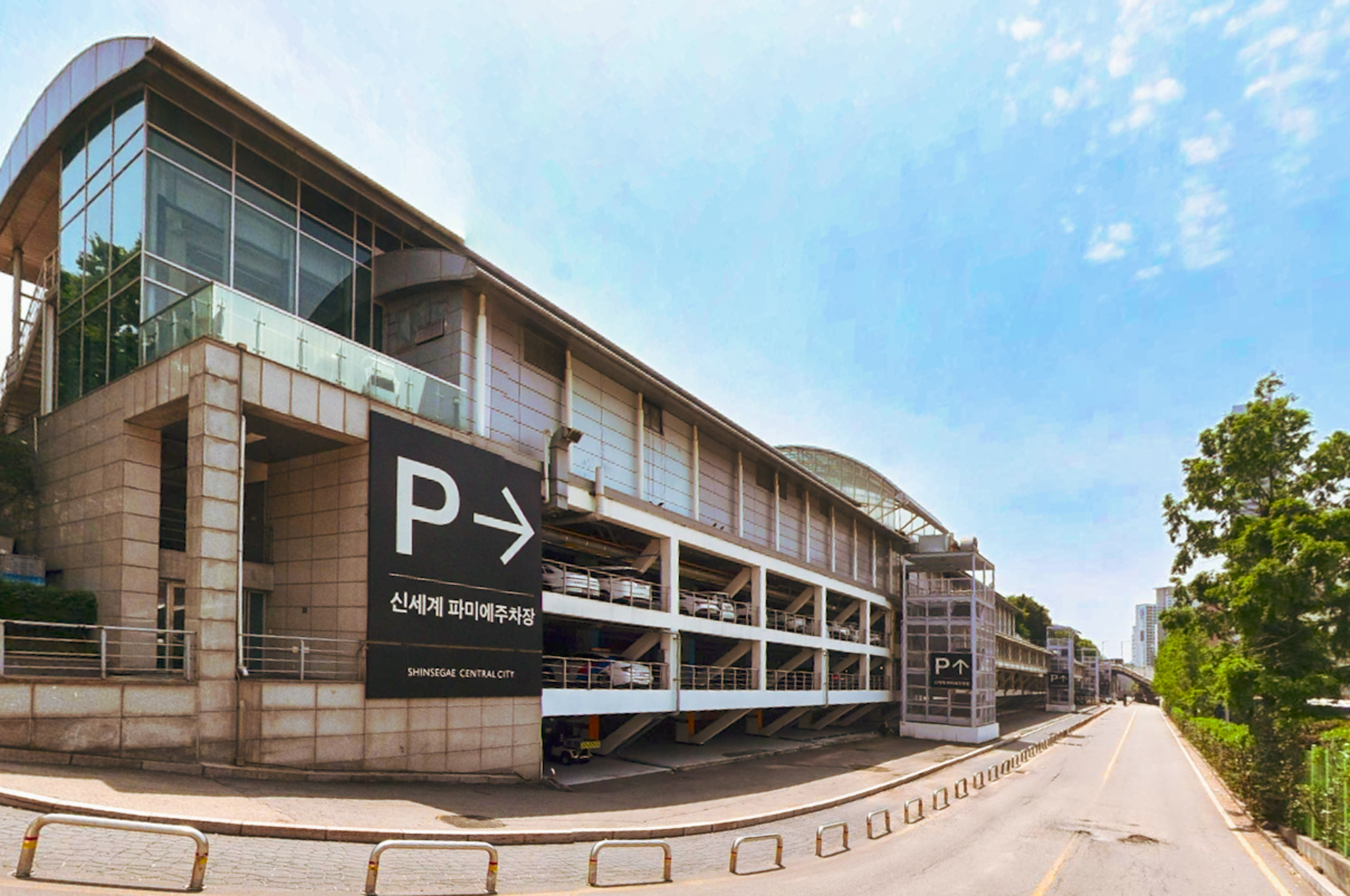 반포천 복개주차장